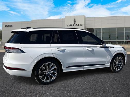 2026 Lincoln Aviator Premiere