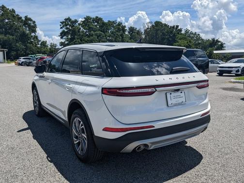 2025 Lincoln Corsair Premiere