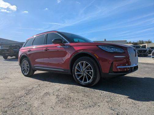 2025 Lincoln Corsair Premiere