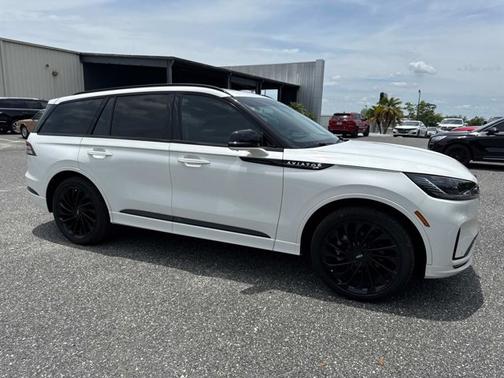 2025 Lincoln Aviator Reserve
