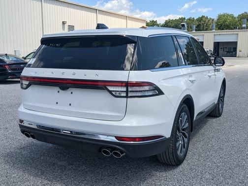 2025 Lincoln Aviator Premiere