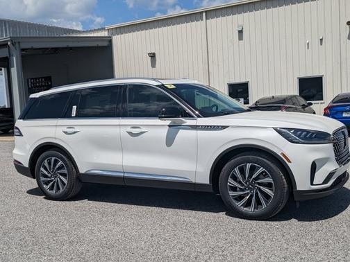 2025 Lincoln Aviator Premiere