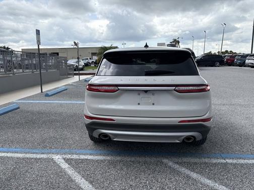 2023 Lincoln Corsair Standard