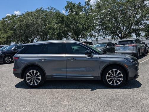 2022 Lincoln Corsair Reserve