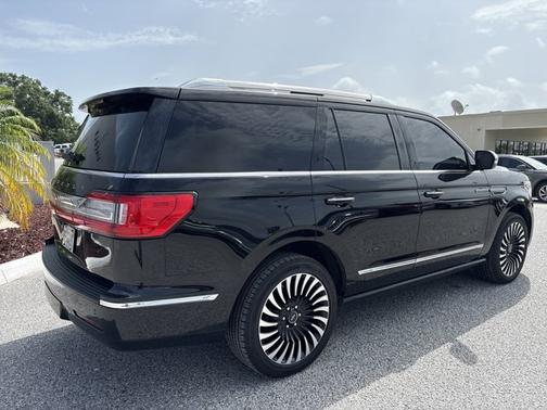 2020 Lincoln Navigator Black Label