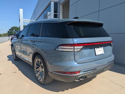 2025 Lincoln Aviator Reserve