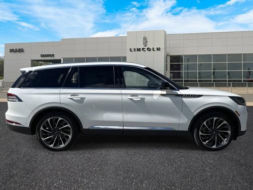 2025 Lincoln Aviator Reserve