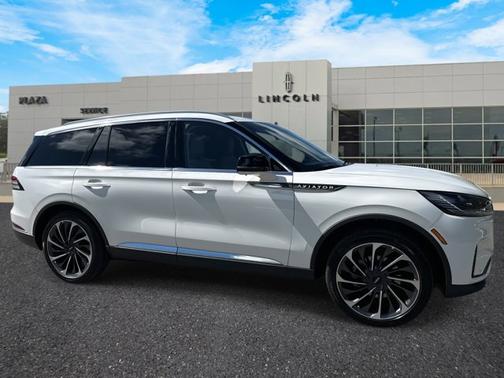 2025 Lincoln Aviator Reserve