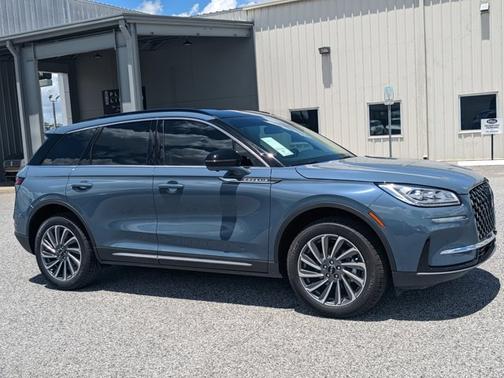 2025 Lincoln Corsair Reserve