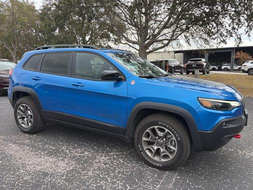 2022 Jeep Cherokee Trailhawk