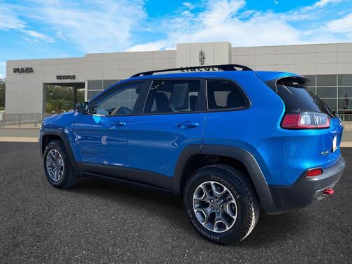 2022 Jeep Cherokee Trailhawk