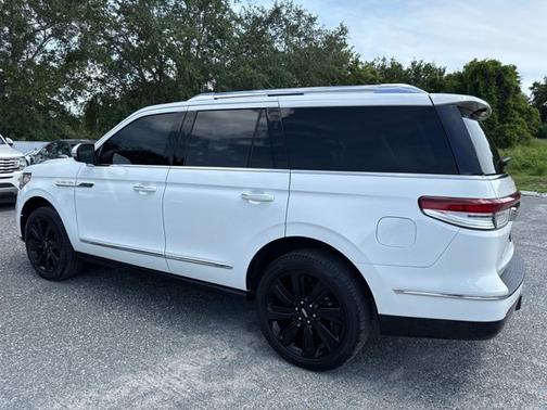 2024 Lincoln Navigator Reserve