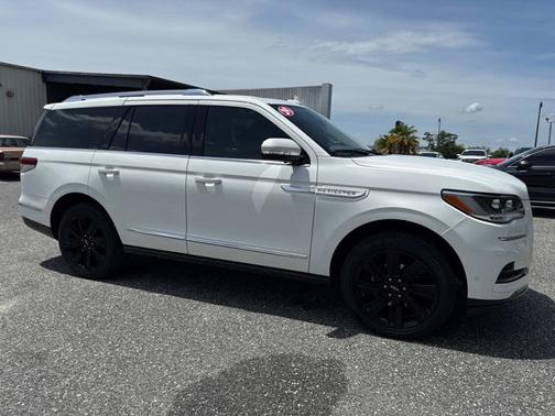 2024 Lincoln Navigator Reserve