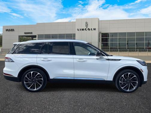 2025 Lincoln Aviator Reserve AWD