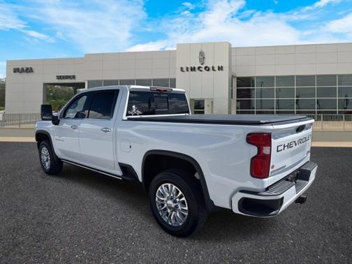 2022 Chevrolet Silverado 2500 High Country