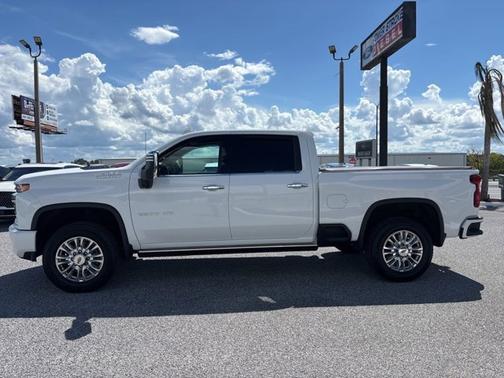 2022 Chevrolet Silverado 2500 High Country