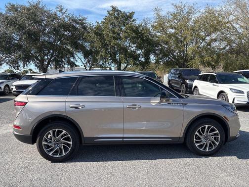 2021 Lincoln Corsair Standard