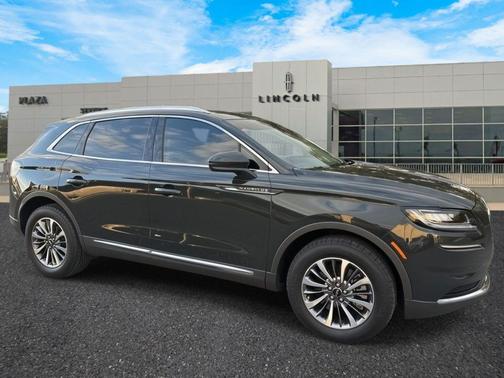 2023 Lincoln Nautilus Standard