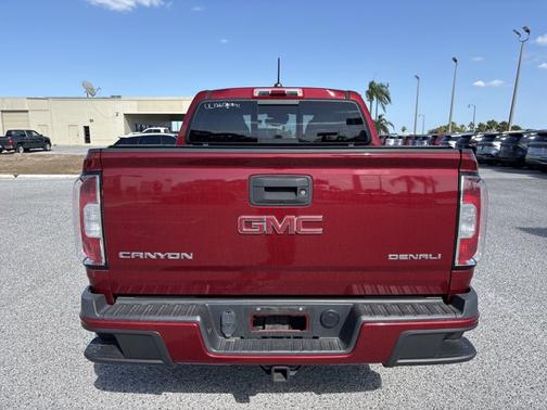 2018 GMC Canyon 4WD Denali