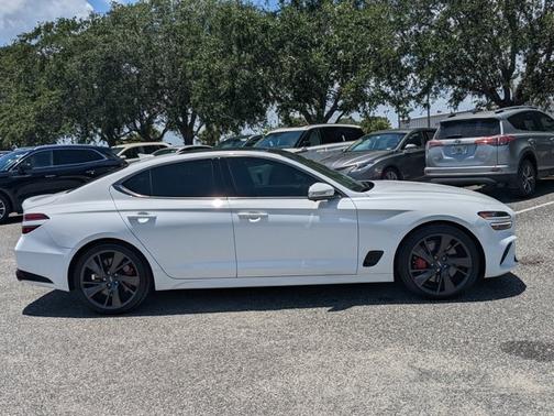 2022 Genesis G70 3.3T