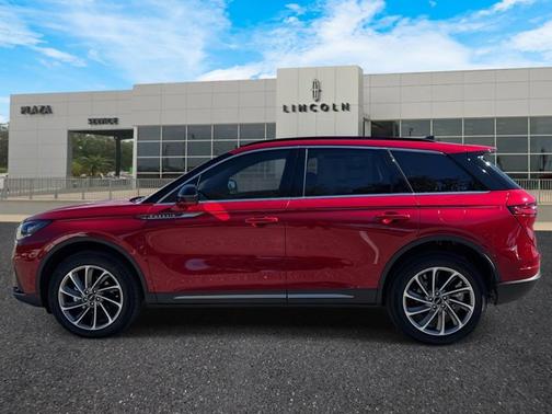 2026 Lincoln Corsair Premiere