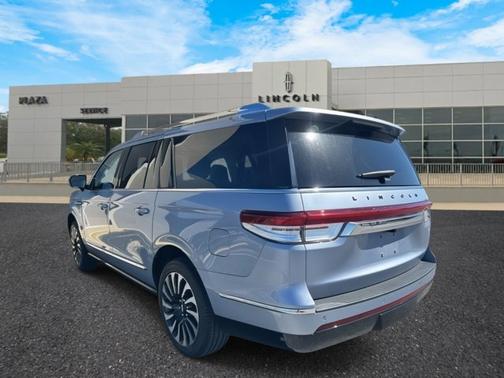 2023 Lincoln Navigator Black Label