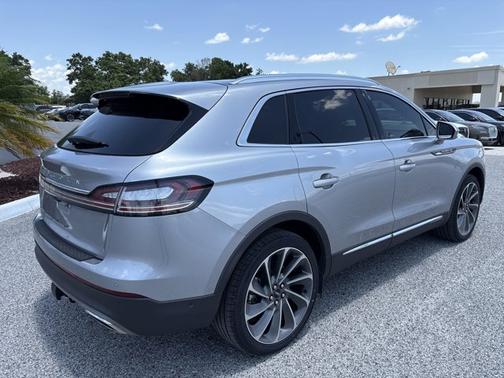 2021 Lincoln Nautilus Reserve
