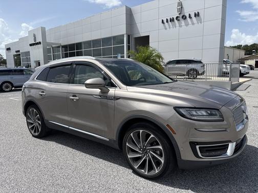 2019 Lincoln Nautilus Reserve