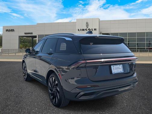 2025 Lincoln Nautilus Black Label