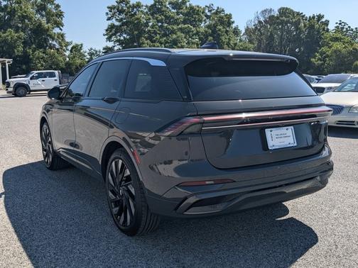 2025 Lincoln Nautilus Black Label