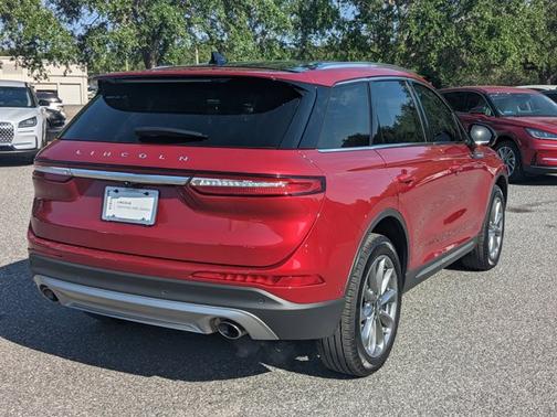 2022 Lincoln Corsair Standard
