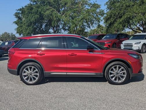 2022 Lincoln Corsair Standard