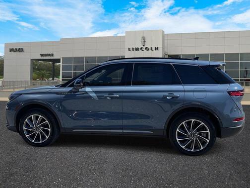 2025 Lincoln Corsair Premiere