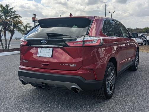 2020 Ford Edge Titanium