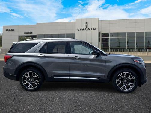 Carbonized Gray Metallic 2025 Ford Explorer Platinum