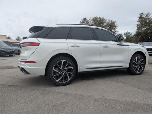 2025 Lincoln Corsair Grand Touring