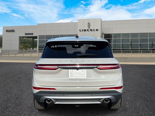Ceramic Pearl Metallic Tinted Clearcoat 2023 Lincoln Corsair Standard