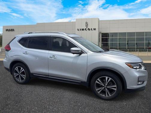 Brilliant Silver 2017 Nissan Rogue SL