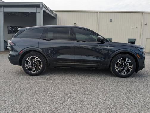 2024 Lincoln Nautilus Premiere