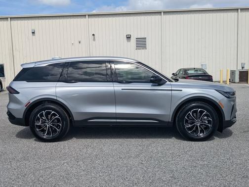 2025 Lincoln Nautilus Premiere