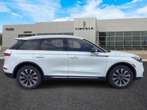 Pristine White 2020 Lincoln Corsair Reserve