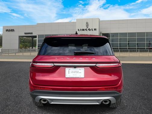 2025 Lincoln Corsair Premiere