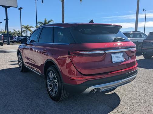 2025 Lincoln Corsair Premiere