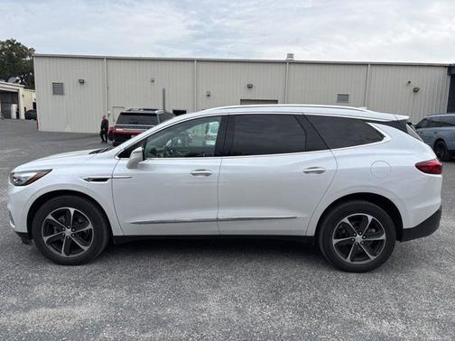 2021 Buick Enclave AWD Essence