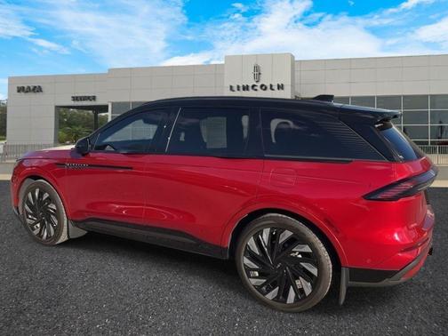 2024 Lincoln Nautilus Reserve