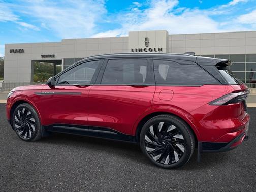 2024 Lincoln Nautilus Reserve