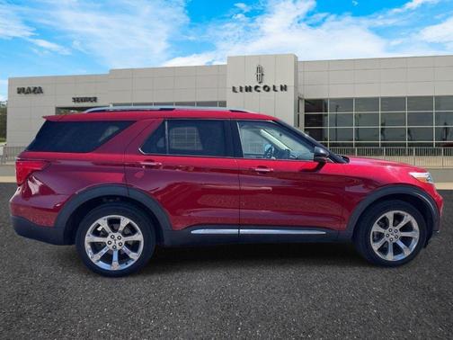 Rapid Red Metallic Tinted Clearcoat 2020 Ford Explorer Platinum
