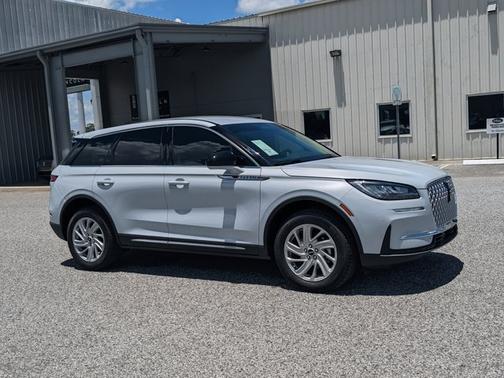 2025 Lincoln Corsair Premiere