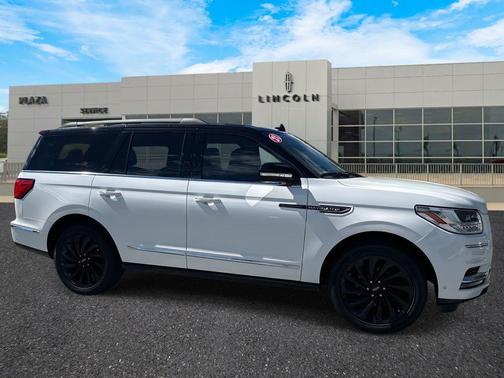 2021 Lincoln Navigator Black Label
