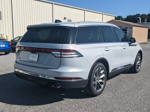 2025 Lincoln Aviator Reserve